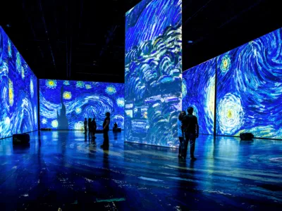 Konstupplevelsen Imagine van Gogh i Artipelags Artbox